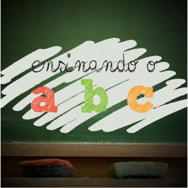 Album - Aulas de Inglês do Projeto palavra e Poder ensinando o ABC